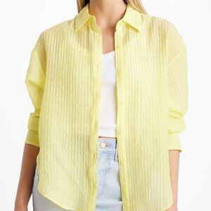 Textured Striped Boyfriend Portofino Shirt. Worn Once!! No flaws!. Size L